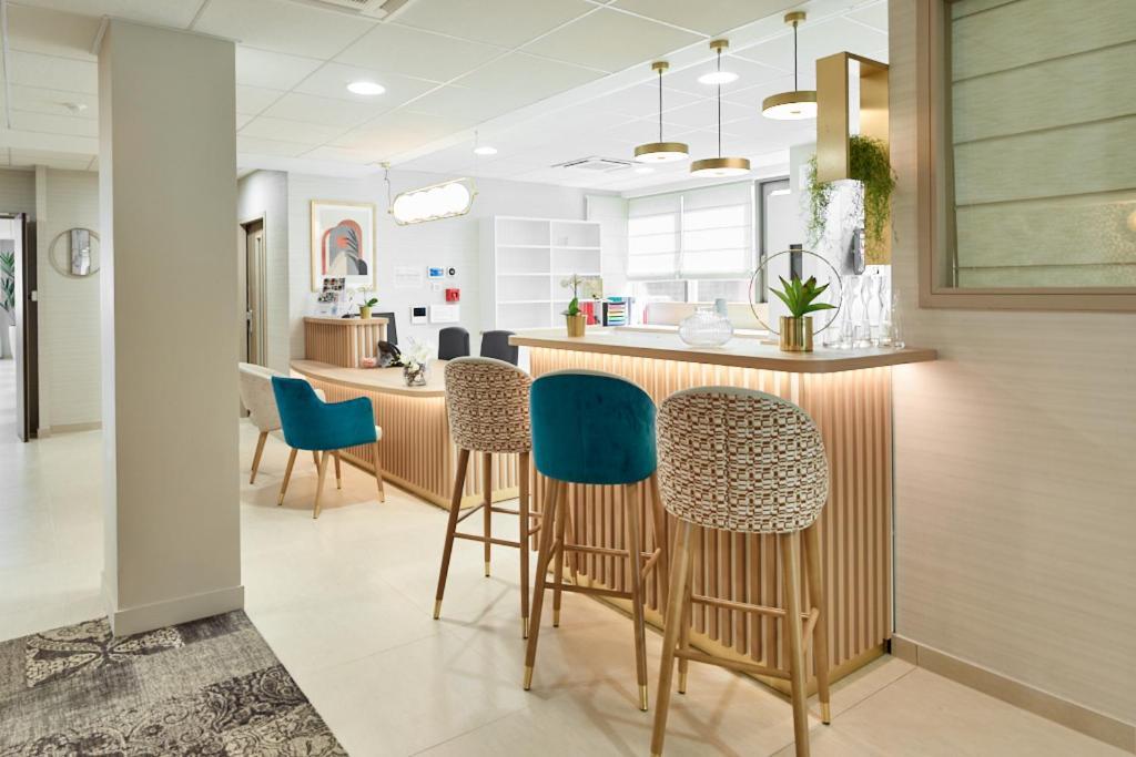 Zenao Appart'Hotels Suresnes Ngoại thất bức ảnh